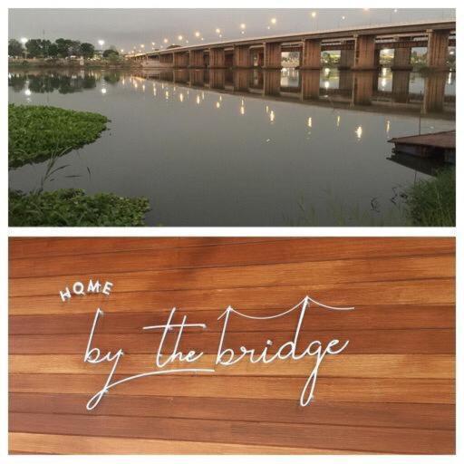 Home By The Bridge Hotel Kamphaeng Phet Exterior foto